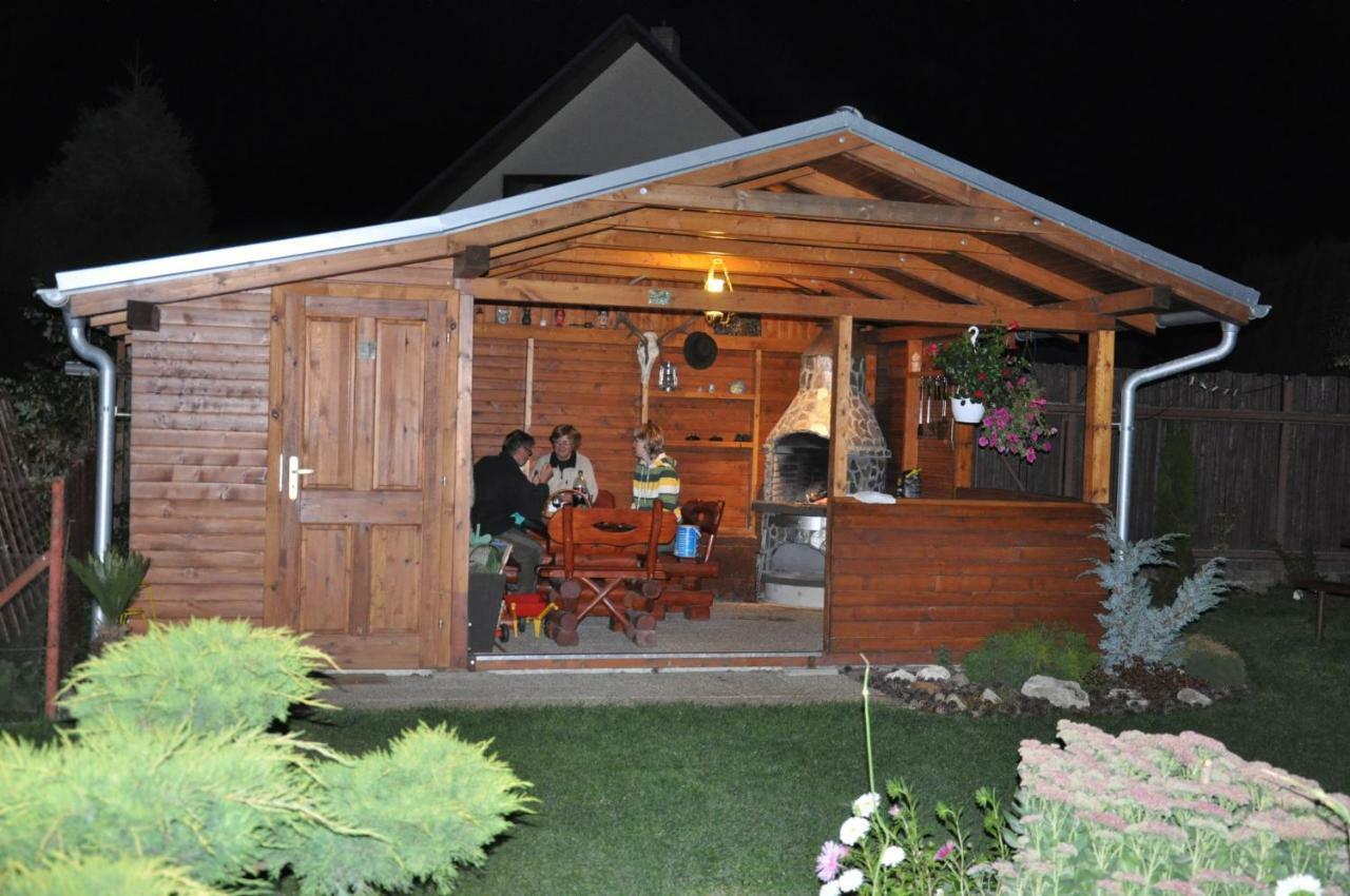 Vila Mirka Poprad Buitenkant foto