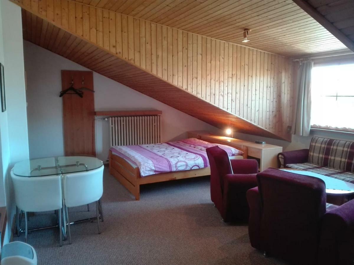 Vila Mirka Poprad Buitenkant foto